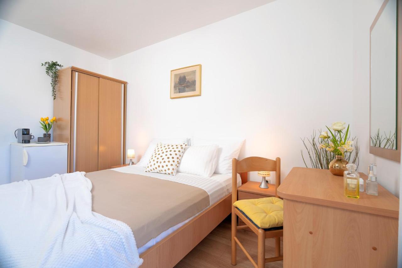 Novak Guesthouse - Zf Hvar Hvar Town Exteriör bild